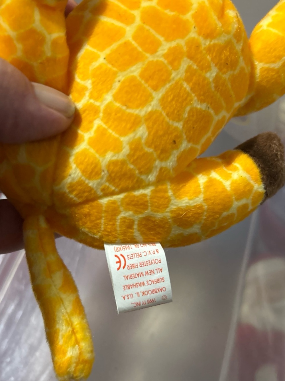 Ty Yellow Giraffe Plush with Brown Hooves - Picture 6 of 6